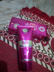 Bb Skin Foundation