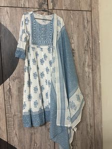 White Kurti