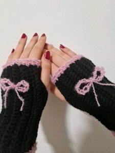 Crochet Fingerless Gloves with Bows