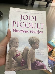 Jodi Picoult - Nineteen Minutes