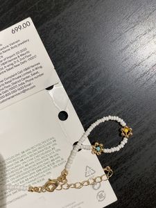 H&amp;M Flower Anklet