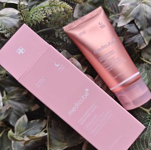 Medicube Collagen Night Wrapping Mask