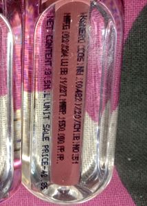 Neckline Liquid Matte Lipstick And Tint