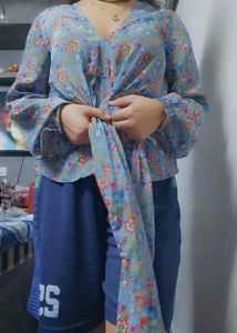 Floral Print Tie-Front Top