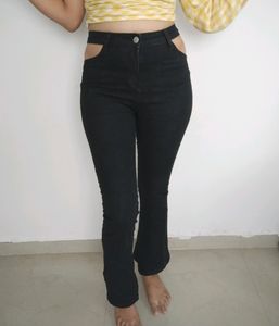 High Waist Trendy Side Cut Ball Bottom Jeans..,Boo