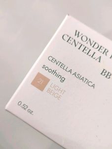 Purito Wonder Relief Centella BB Cushion Foundation With Extra Refill ~ (Shade Light Beige) (Totally New)