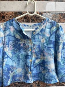 Blue Floral Crop Top