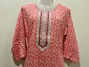Red & White Printed Kurta