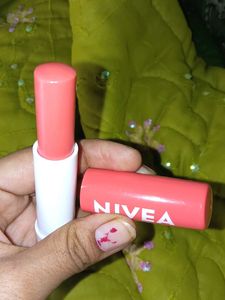 NIVEA Lip balm 💋🎀