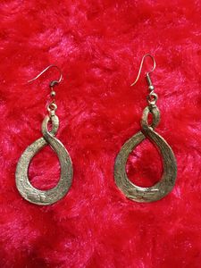 Metal Infinity Earring