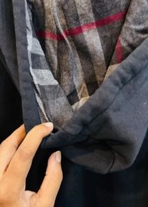🇬🇧 Burberry Imported Zip-Up Hoodie