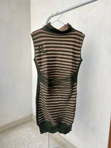 Striped Sleeveless stretchable Mini Dress