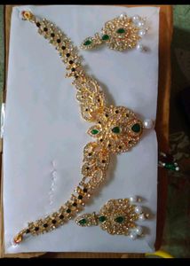 Necklace Set