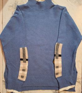Knit Sweater with Plain Design