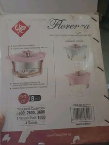 Insulated Casseroles And Vacuum Flask Set