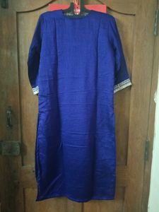 Elegant Blue Embroidered Kurta
