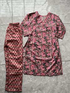 V Neck Kurti