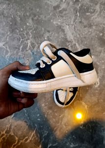 NIKE SNEAKERS FOR KIDS