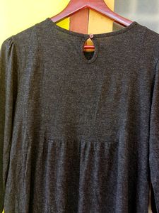Black Top(Womens)