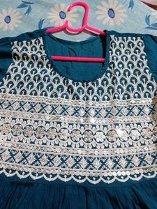 Elegant Teal Embroidered Kurta