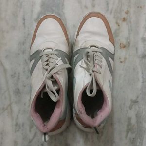 Comfortable White Sneakers