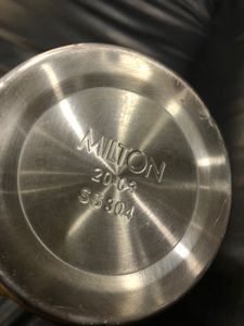 Milton Stainless Steel Vacuum Flask