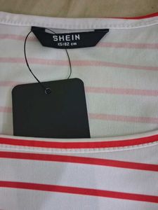 Striped puffed Sleeve Top