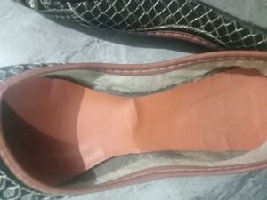 Nude Bellies For Office Wear
