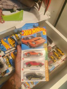 Hot Wheels Lamborghini Set
