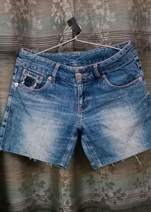 Sale Of Combo Top And Shorts