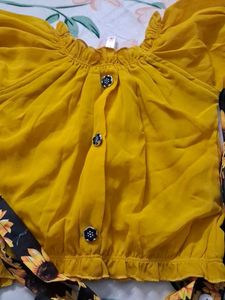 Sunflower Outfit