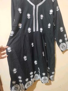 Elegant Embroidered Kurta Set
