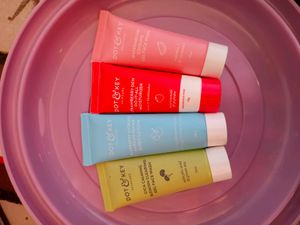 Dot &amp; Key Skincare Set
