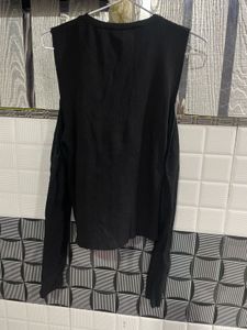 Black Cut-Out Shoulder Top