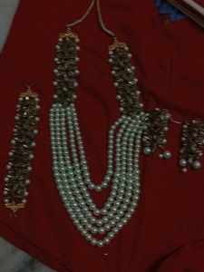 Necklace Set