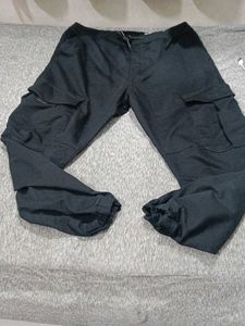 Black Cargo Pants