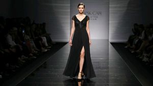 Elegant Black Party Dress
