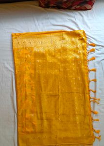 Elegant Yellow Saree