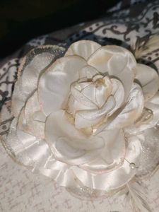 White Flower Hair Clip