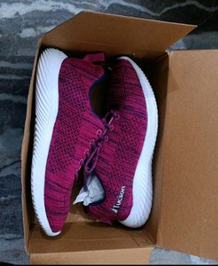 Tucson Shoes Almost New