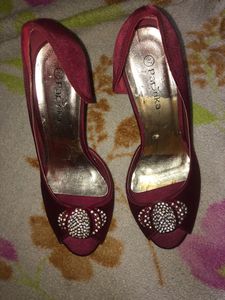 Maroon ,Embellished Heels
