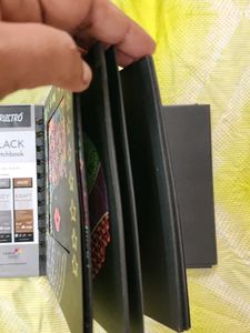 Brustro BLACK SKETCHBOOK