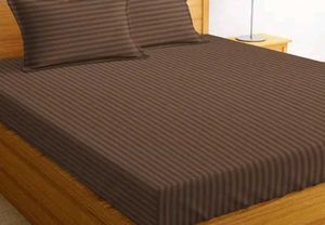 2 Bed Sheet And 4 Pillow Cover (86x87 Inches)