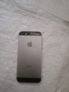 Iphone 5s In Good Condition Only Touch Broken Repair On Local Market At The Cost Of 400ruppes And No Other Touch Id Was Also Worked