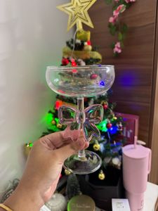 NEW Cute Bow Champagne Coupe