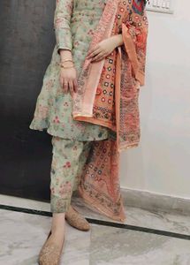 Floral Print Pant  Kameez Suit