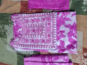 Pink Floral Embroidered Kurta Set