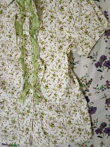 Fitted Floral Shirt