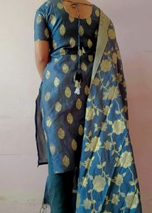 Banarasi Kurti Set, With Dupatta And Bottom