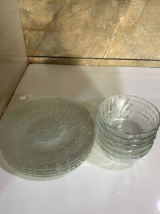 Dinnerware Set